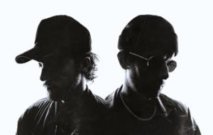 Bilet na koncert to idealny prezent! I to taki z opóźnionym zapłonem przyjemności