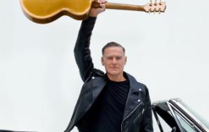 Bryan Adams z projektem „Bare Bones” pierwszy raz w Polsce! Dwa akustyczne koncerty w Krakowie i Katowicach już w czerwcu